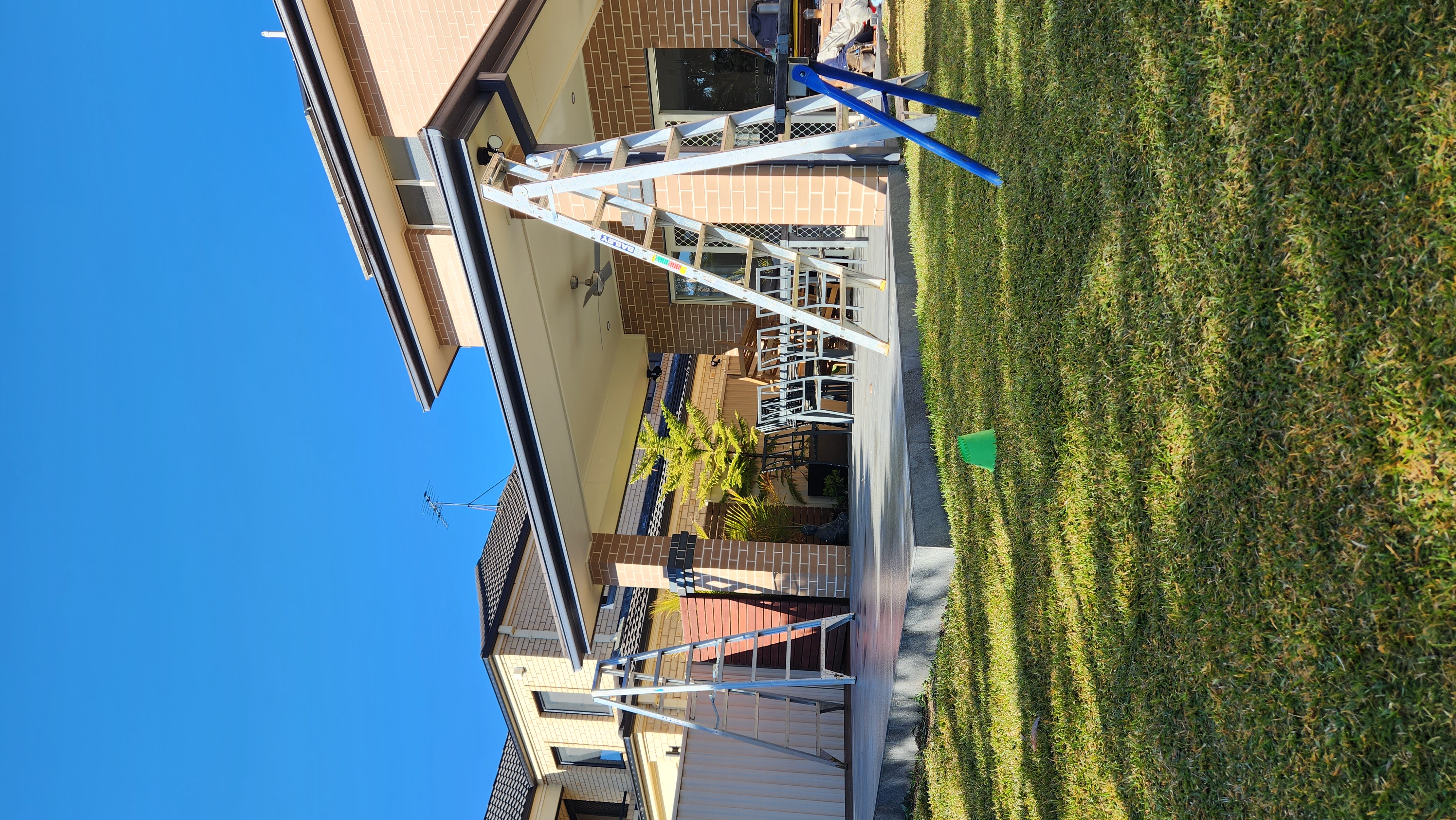 Flatdek Pergola roof with skylight Before 2
