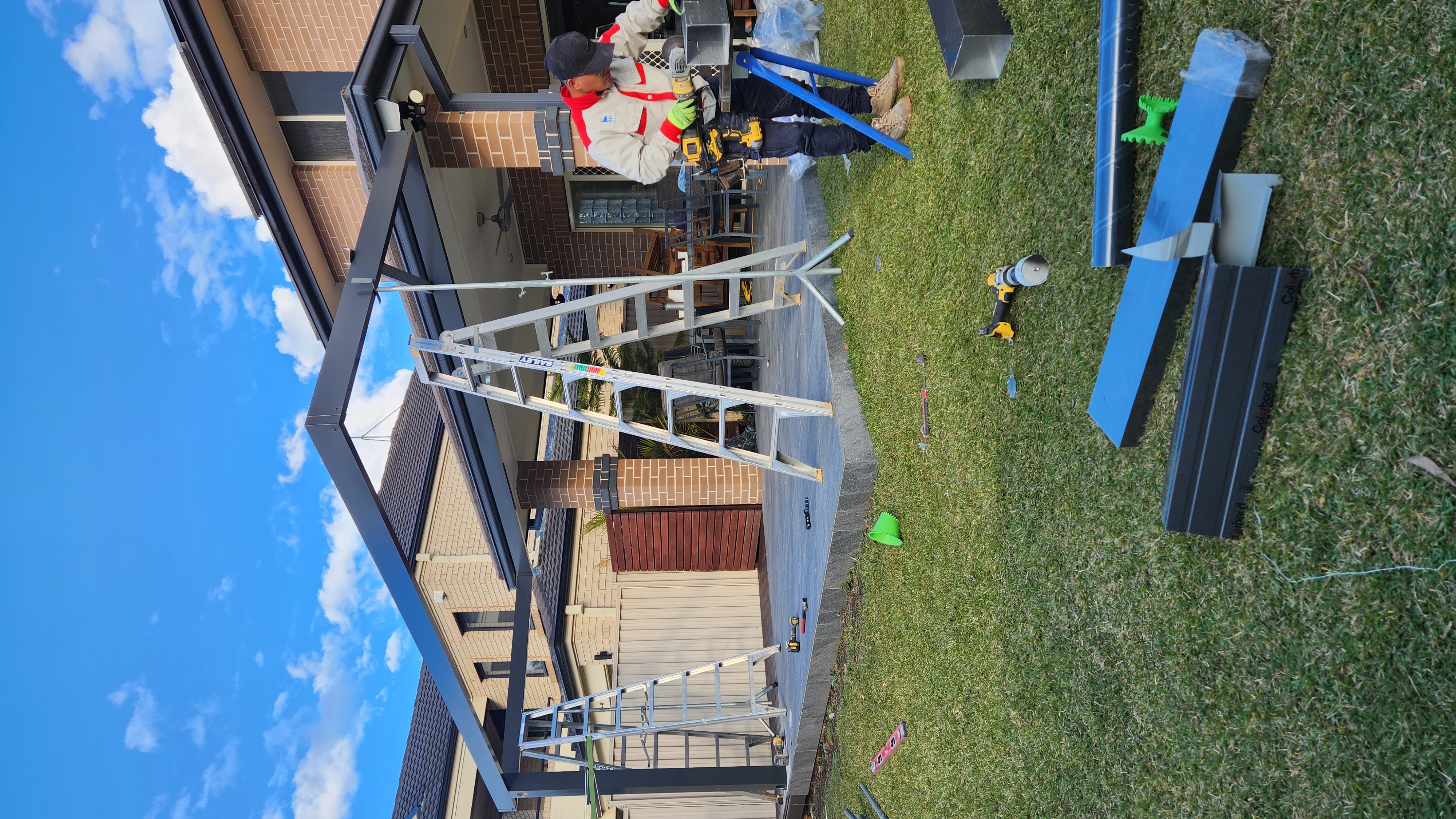 Flatdek Pergola roof with skylight Before 5