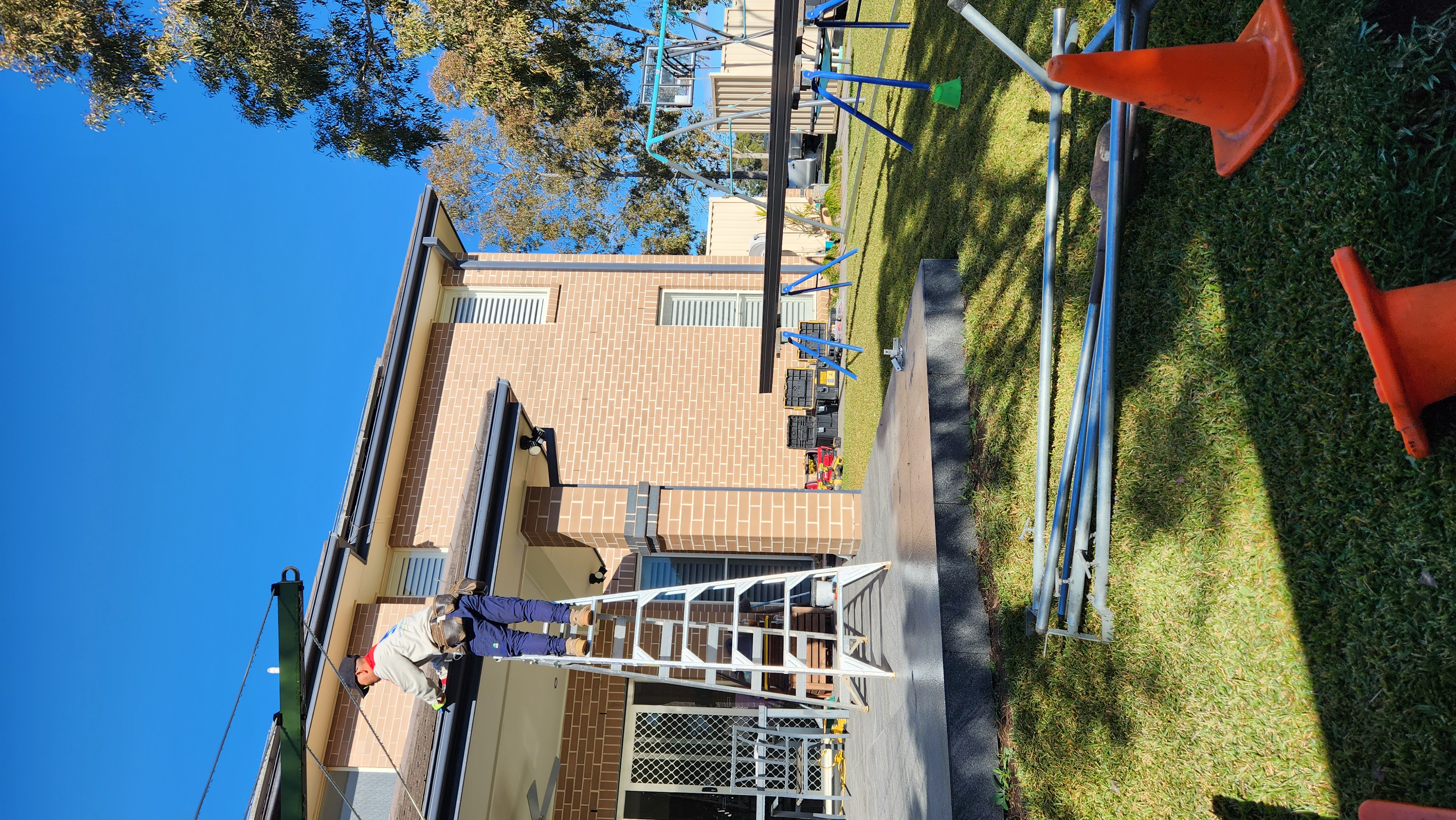 Flatdek Pergola roof with skylight Before 7