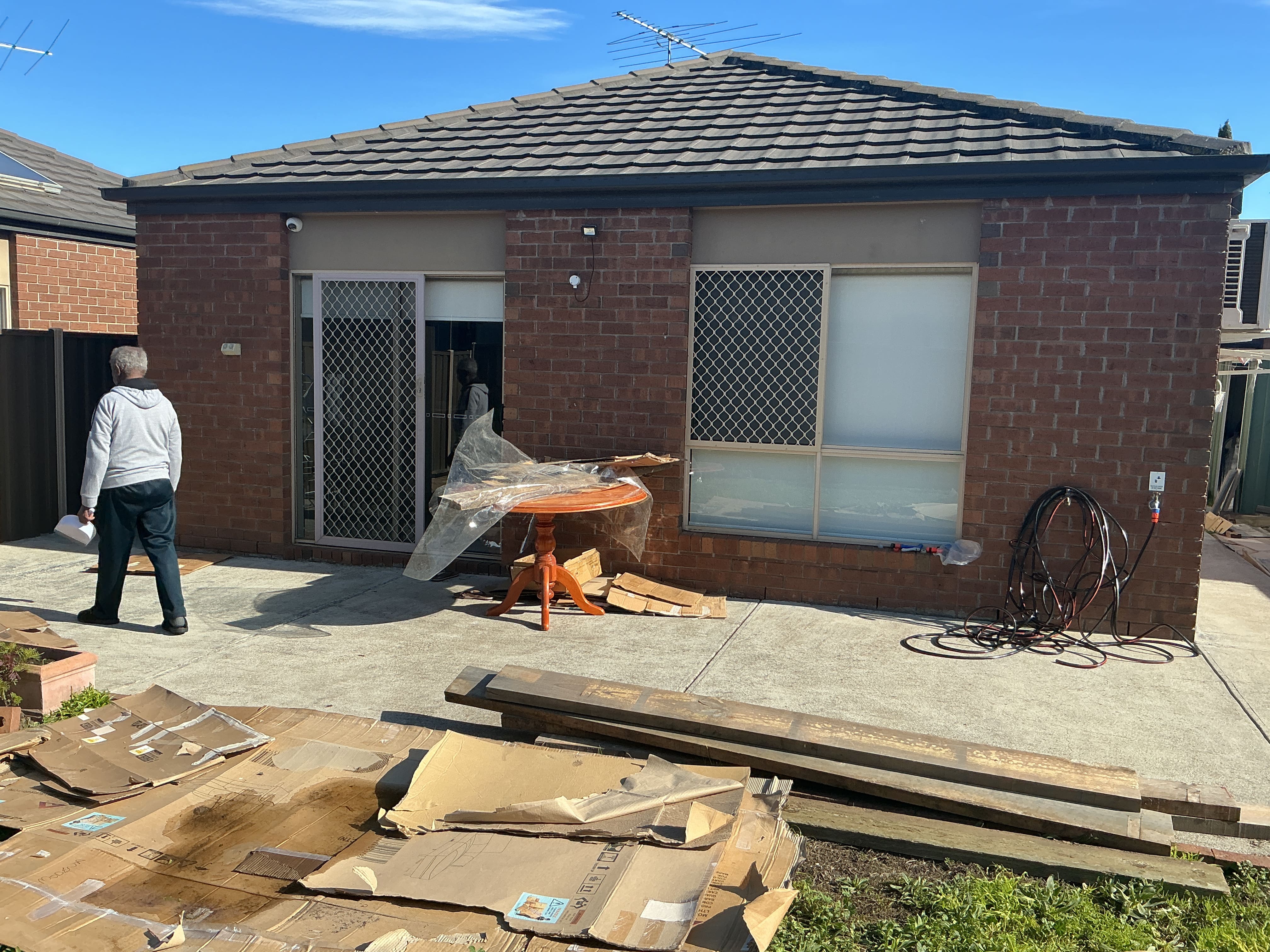 Colorbond Pergola in Craigieburn Before 1