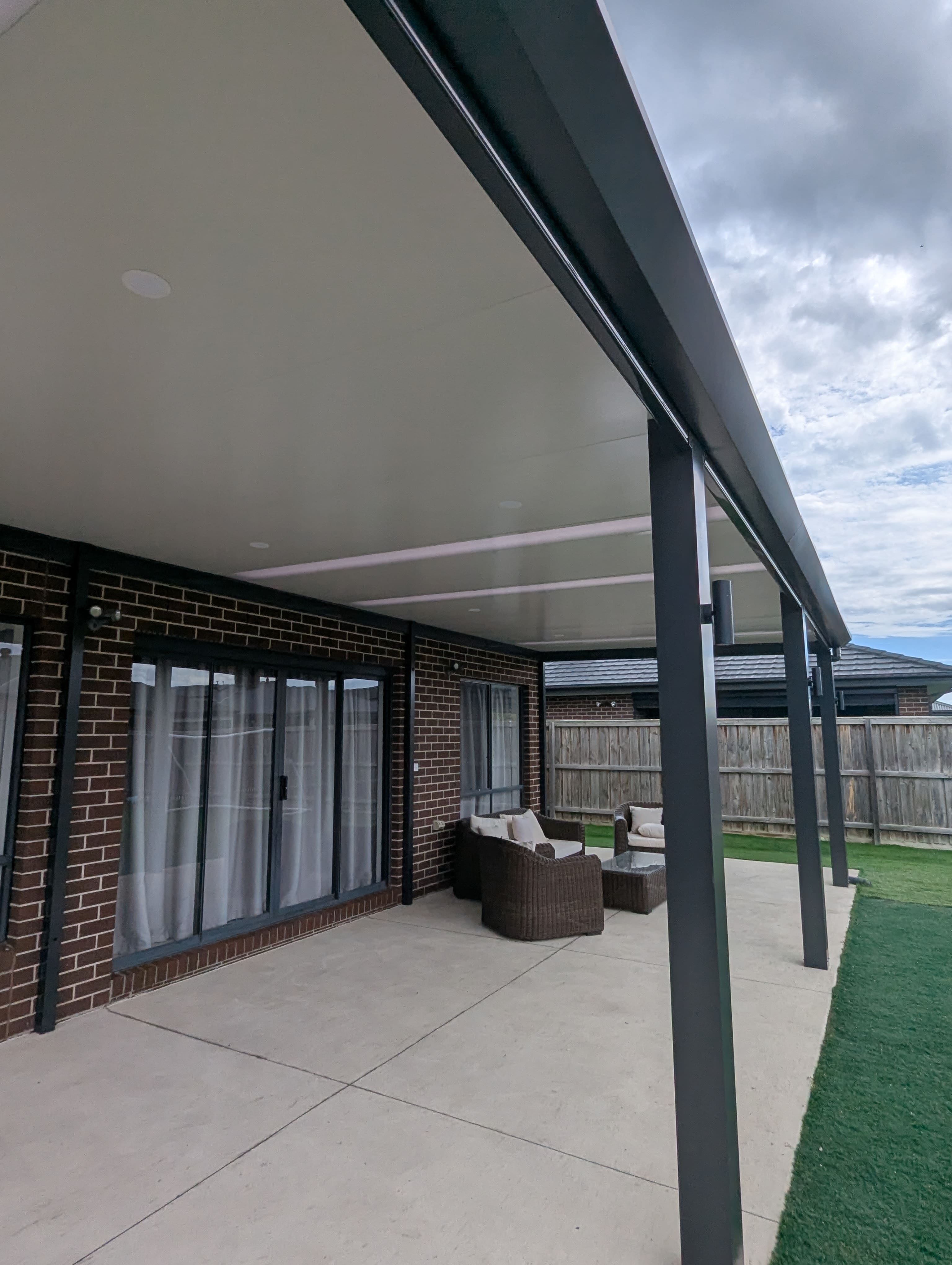 Insulated patio with CoolLight in Officer After 5