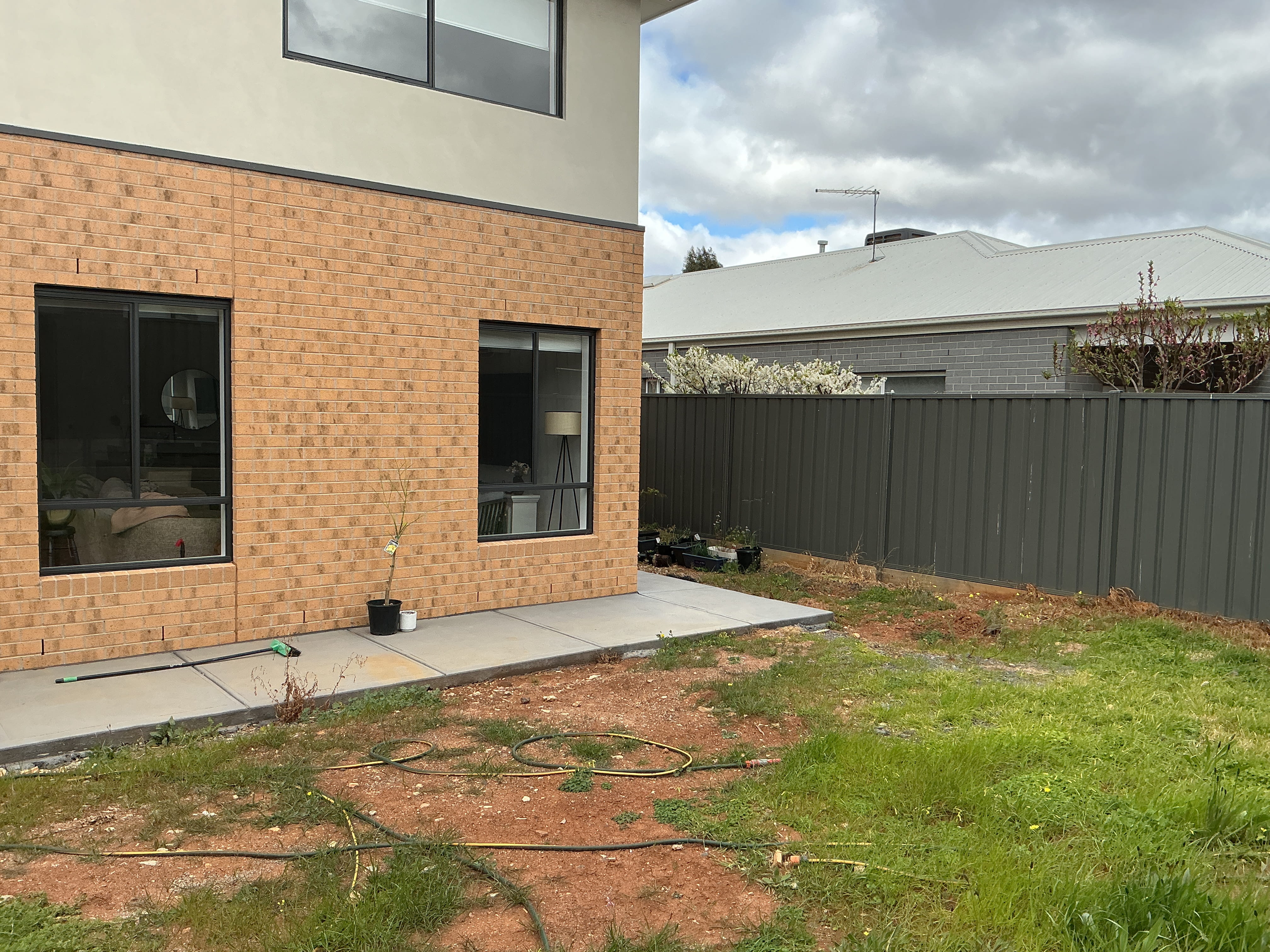 Insulated Patio in Cobblebank Before 1