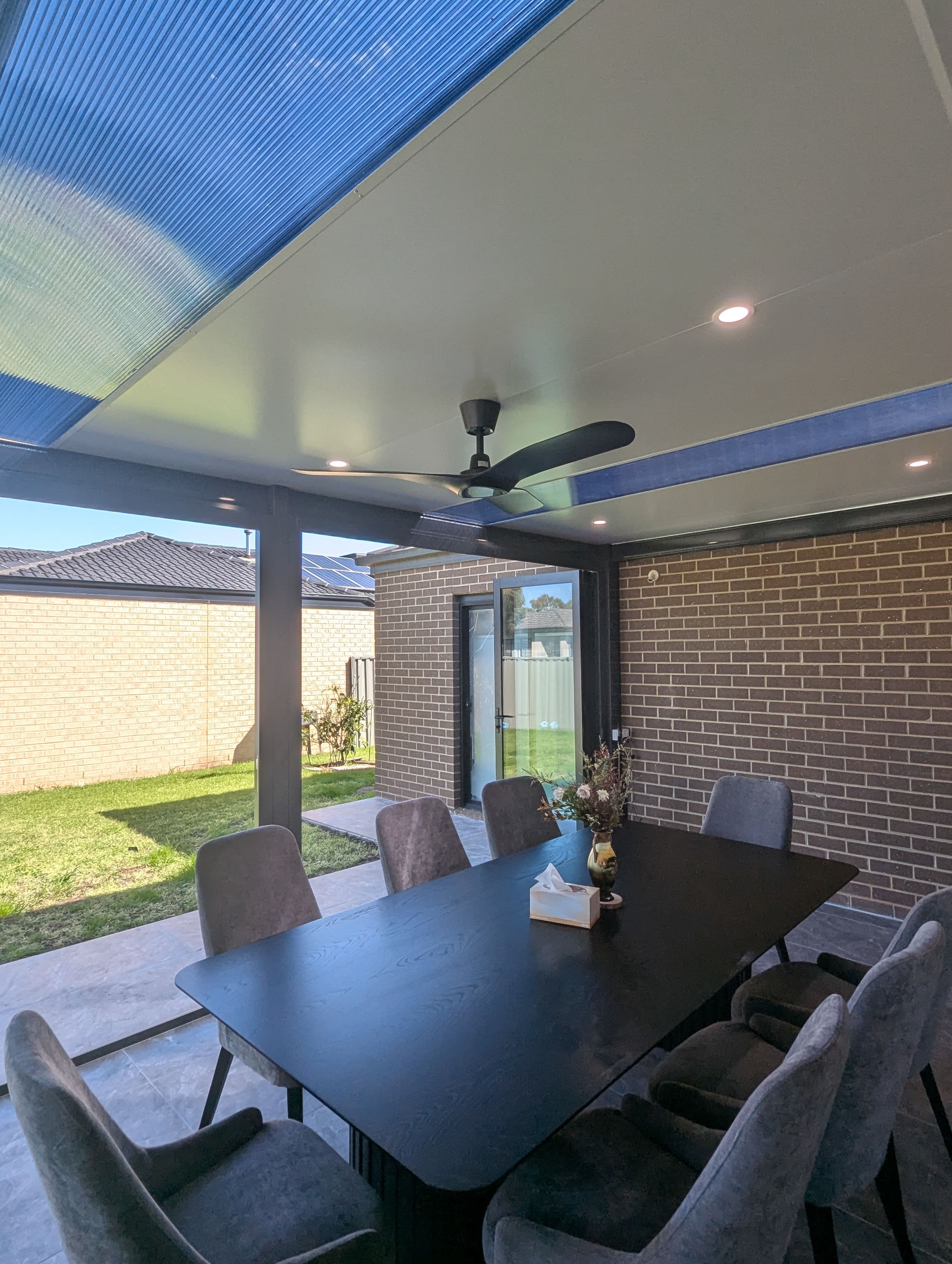 Insulated Sunroom in Cranbourne East After 6